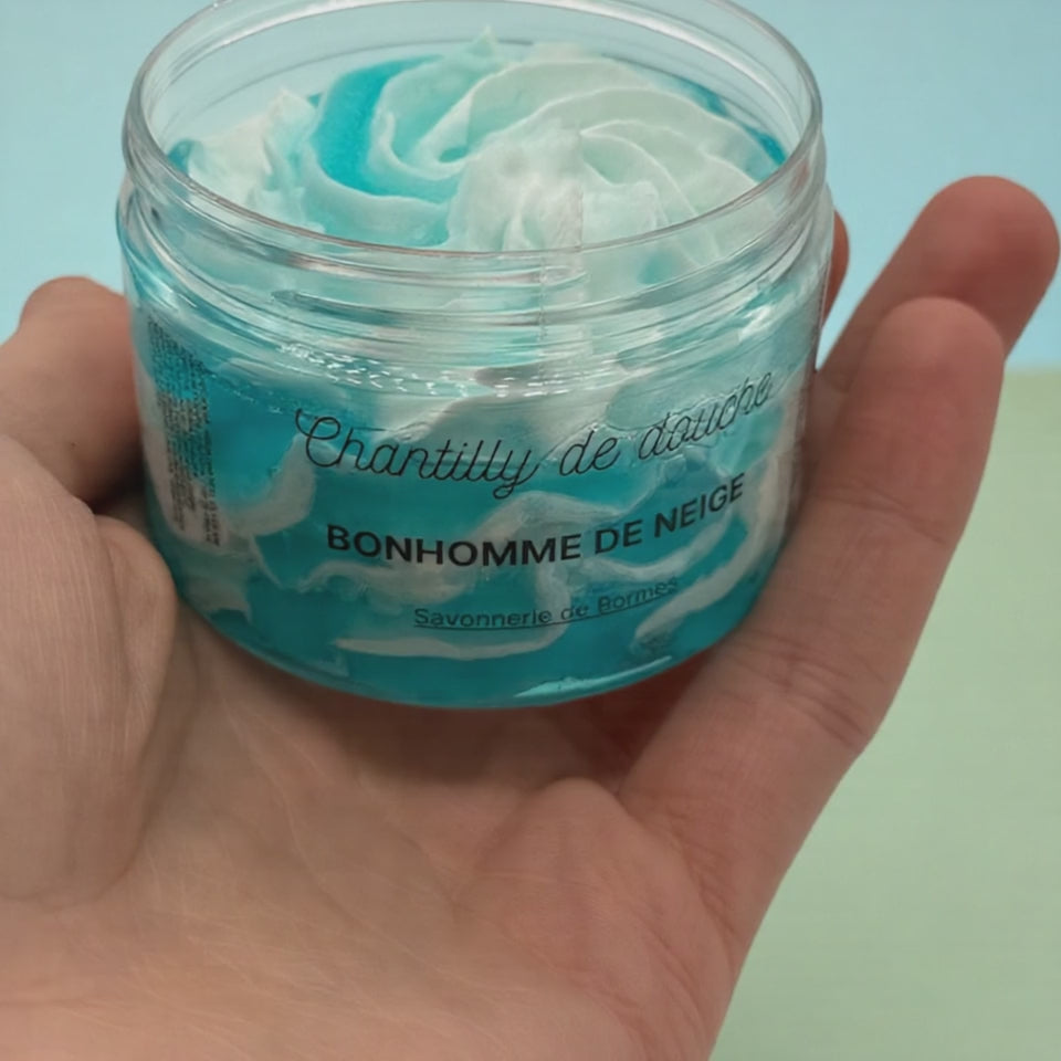 Charger la vidéo : Chantilly de Douche “Bonhomme de Neige